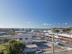 11 'Bayview Apartment' 42 Stockton Street - right in the CBD of Nelson Bay with water views